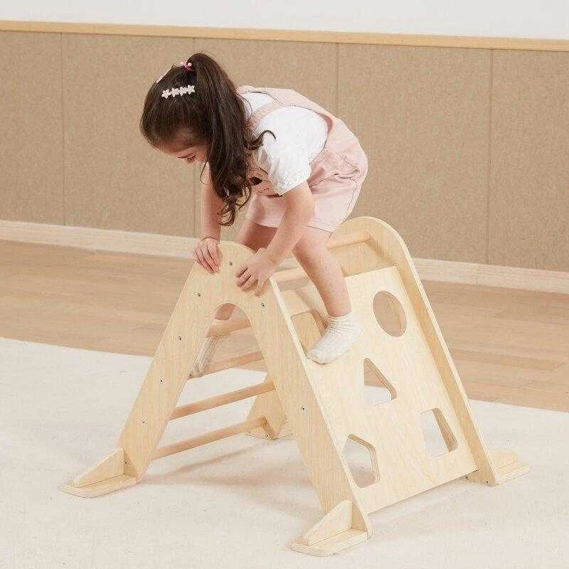 Laipiojimo trikampis Montessori Viga Pikler