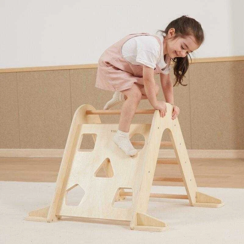 Laipiojimo trikampis Montessori Viga Pikler