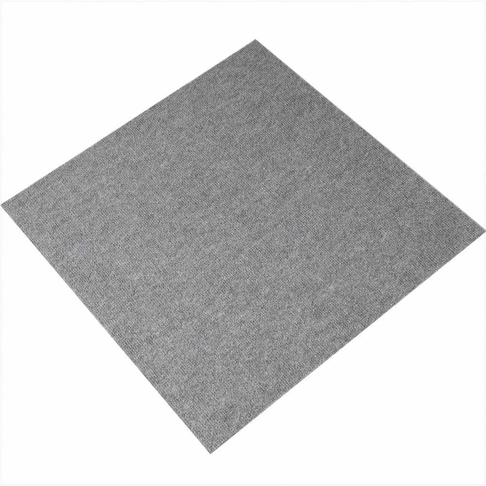 Lipnios kiliminės plytelės miegamajam ir svetainei, minkštos šviesiai pilkos 61x61 cm plytelės, lengvai montuojama grindų danga