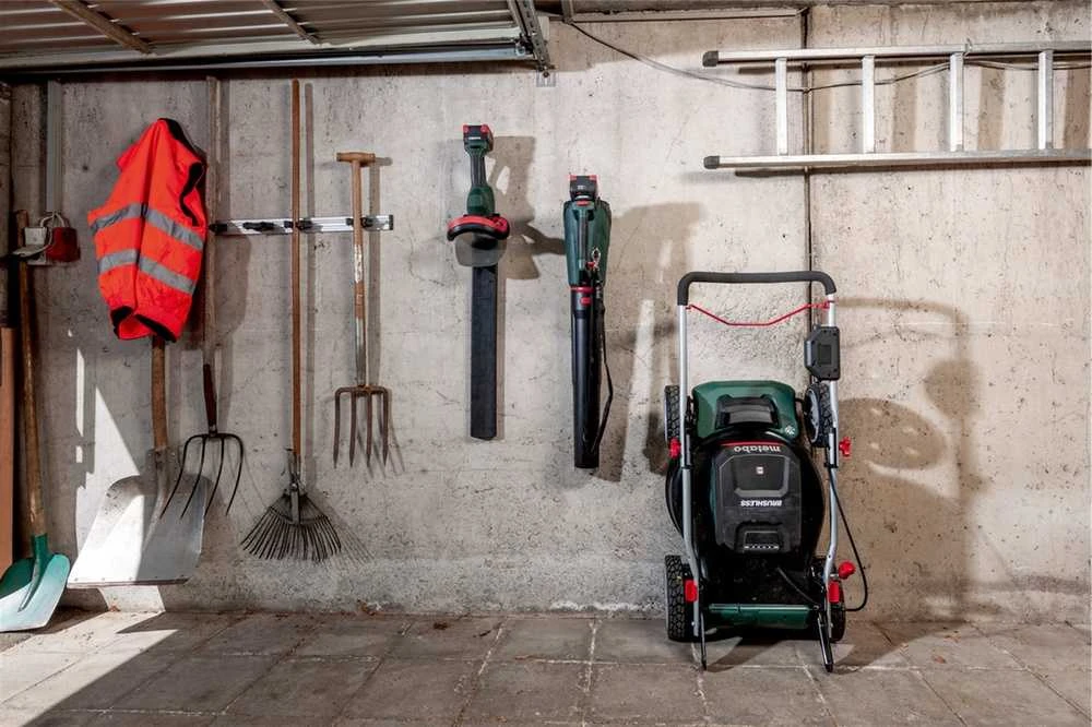Metabo Akumuliatorinė vejapjovė vejoms iki 800 kvadratinių metrų, su mulčiavimo funkcija, 46 cm pjovimo pločiu, akumuliatorinė vejapjovė, elektrinė vejapjovė