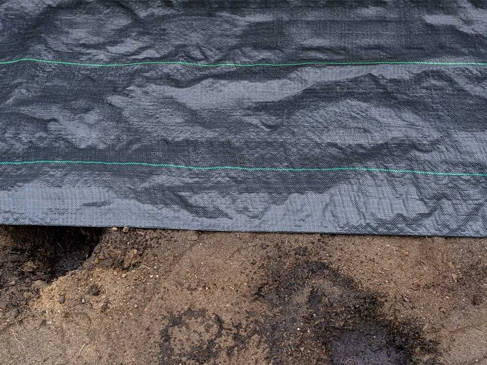Toya Sa Poland Agrotekstilė rulone | juoda | 90 g/m² | 1,6x50 m (91052)