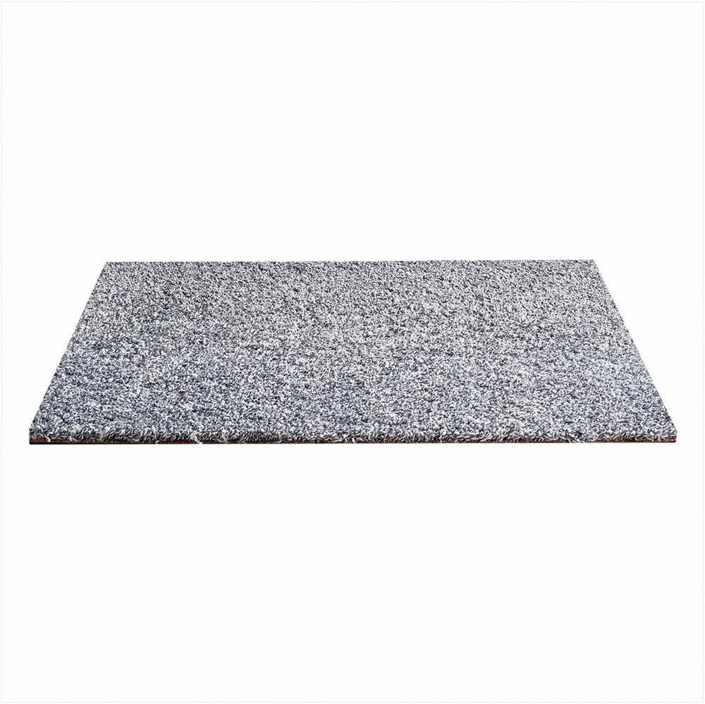 Pilkos kiliminės plytelės 457x457 mm svetainės ir miegamojo grindims, savaime lipnios nuimamos minkštos pliušinės, moduliniai kiliminiai kvadratai grindų danga