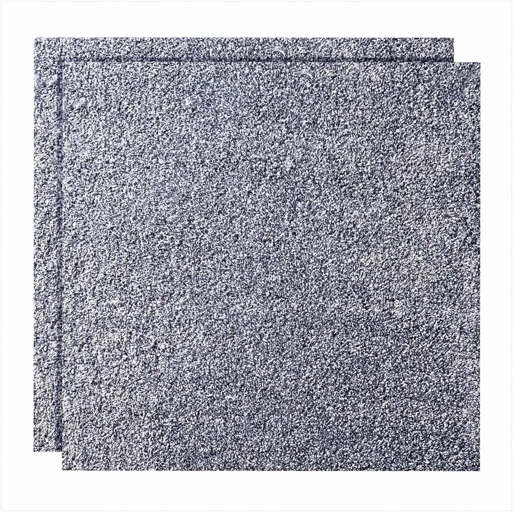Pilkos kiliminės plytelės 457x457 mm svetainės ir miegamojo grindims, savaime lipnios nuimamos minkštos pliušinės, moduliniai kiliminiai kvadratai grindų danga
