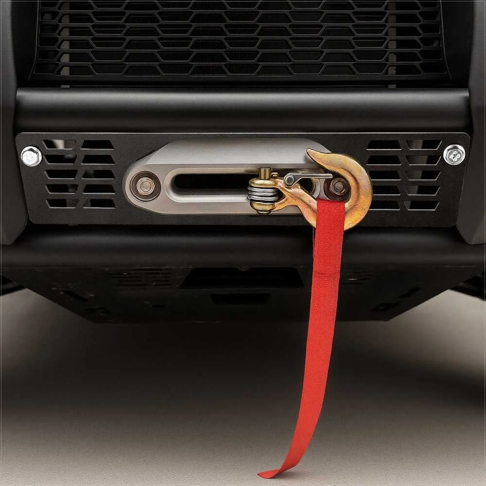 Polaris Ranger gervės laikiklis gelbėjimui purvinuose keliuose, milteliniu būdu dengtas plieno jungties adapteris, trijų skylių dizainas, suderinamas su 907-1633 kg gervėmis, bekelės įranga