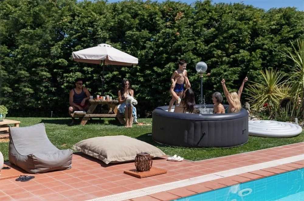 Pripučiamas kubilas, 6 asmenims, lauko SPA su hidromasažu, pilkas ir baltas pripučiamas SPA, nešiojamas SPA sodui