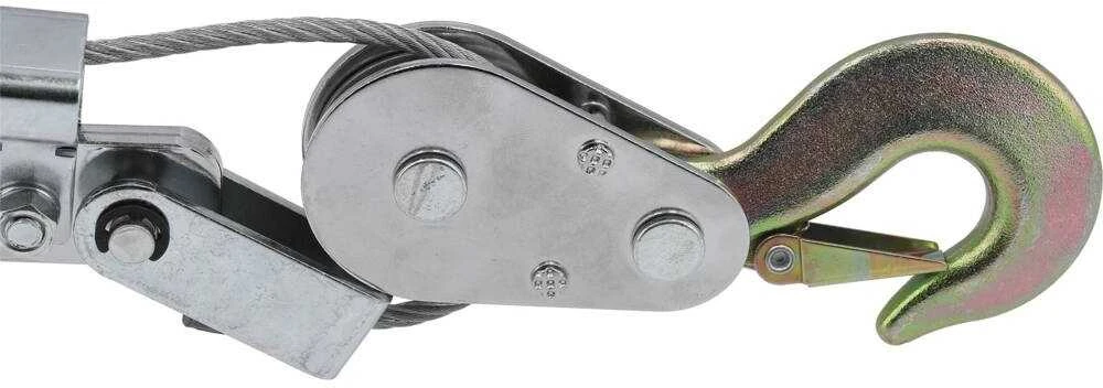 Toya Sa Poland Keltuvas ''Gervė'' Yato YT-5913; 1300 kg