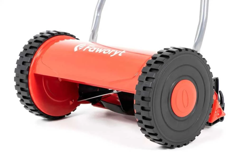 Rankinė vejapjovė mažam sodui, 30 cm pjovimo plotis. Stumdoma žoliapjovė, mechaninė vejapjovė