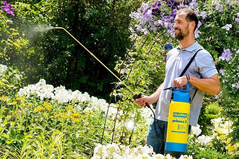 Gloria Haus und Garten Rankinis purkštuvas sodo augalams, 5 litrų talpos, su žalvariniu purškimo vamzdeliu, sodo purkštuvas, augalų purkštuvas