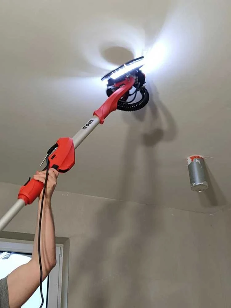Yato sienų ir lubų šlifuoklis su dulkių nusiurbimu YT-82355, 820W, 215 mm. LED