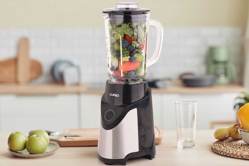Smoothie maišytuvas 500W, su stikliniu kaušeliu ir smulkintuvu, juodas