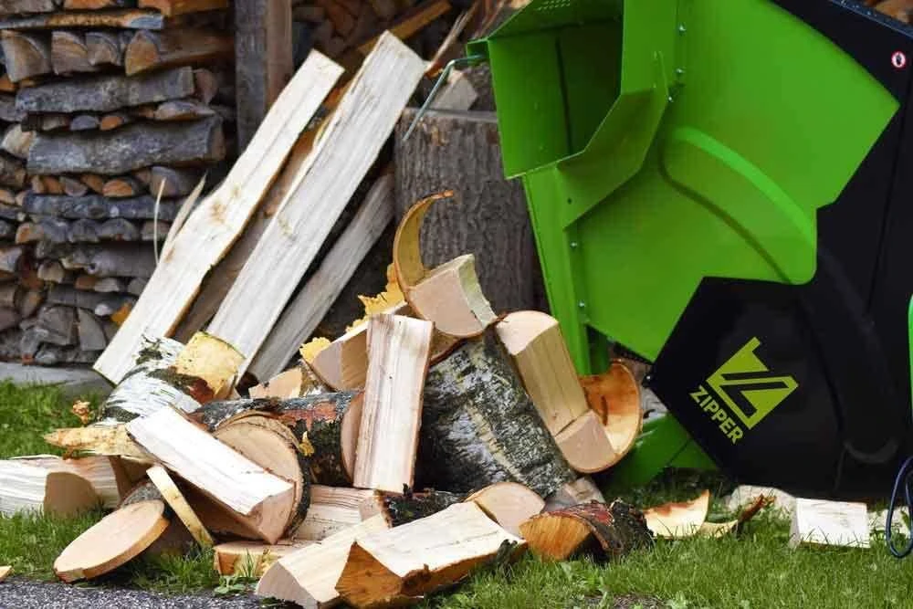 Stumdomoji kampinė pjūklas, medienos pjovimo pjūklas, 700 mm karbido diskas, galingas medžio pjūklas, nešiojamas medienos pjovimo įrenginys, profesionalus medžio pjūklas, medienos apdirbimo