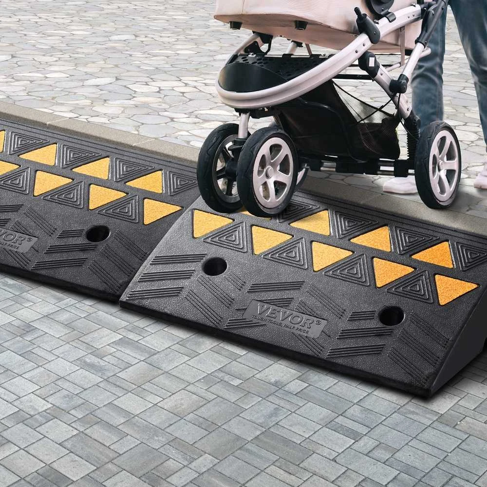 Tvirtos guminės bortelio rampos, 15 tonų keliamoji galia, automobiliams, neįgaliųjų vežimėliams
