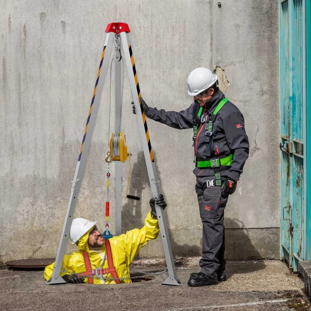 Uždaros Erdvės Trikojo Rinkinys, 816.4kg Gervė, 30m Plieninis Lynas, Viso Kūno Diržai, Šuliniams, Kanalizacijai, Tuneliams, Gelbėjimo Įranga