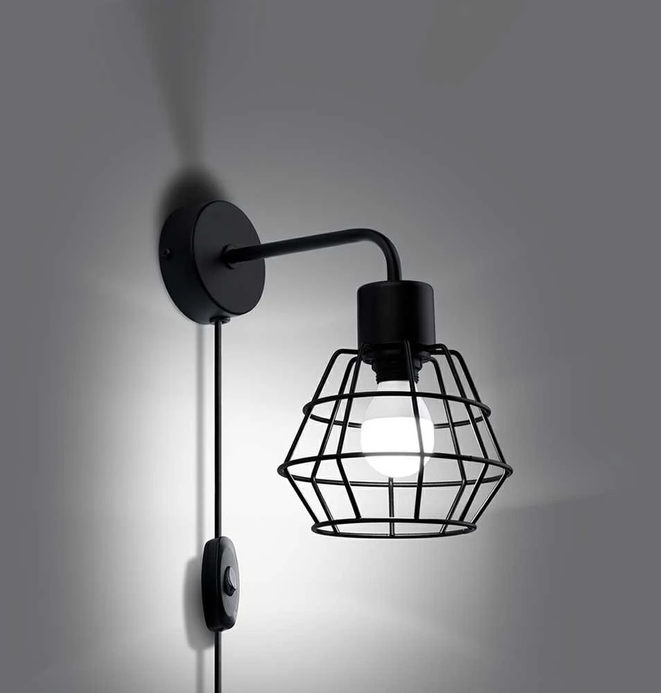 Sollux Lighting Sieninis šviestuvas SUBA juodas