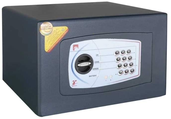 Technomax GOLD GMT/3