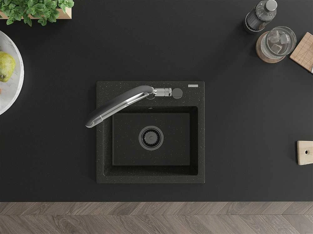 Granitinė virtuvinė plautuvė Mexen Milo su maišytuvu ir sifonu, Metallic juodas/auksinis+Juodas/Chrome