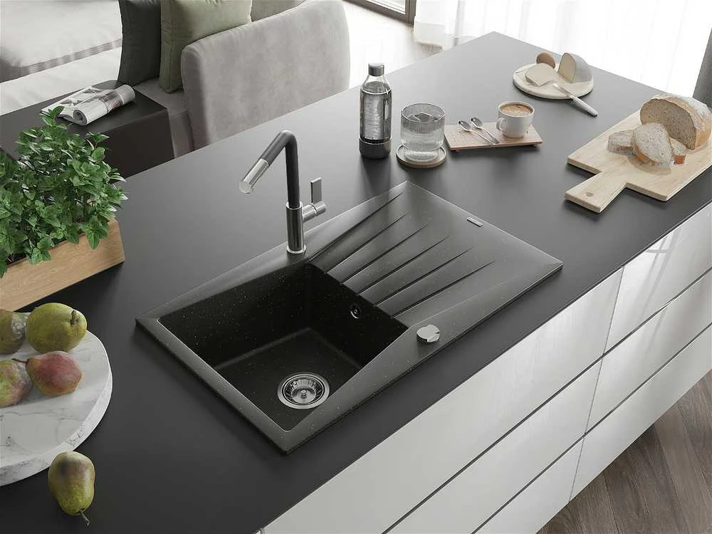 Granitinė virtuvinė plautuvė Mexen Cesar su maišytuvu ir sifonu, Metallic juodas/auksinis+Juodas/Chrome