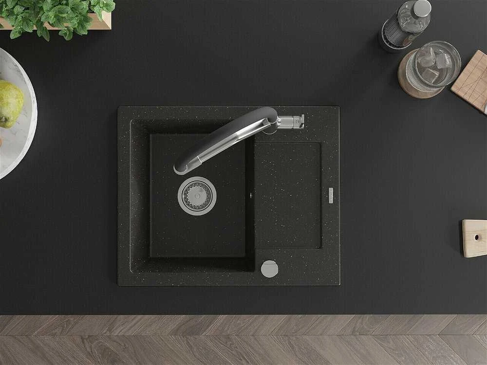 Granitinė virtuvinė plautuvė Mexen Enzo su maišytuvu ir sifonu, Metallic juodas/auksinis+Juodas/Chrome