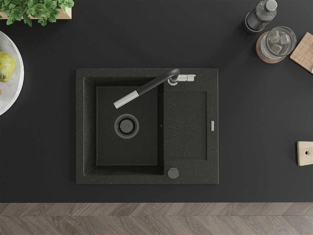Granitinė virtuvinė plautuvė Mexen Enzo su maišytuvu ir sifonu, Metallic juodas/auksinis+Juodas/Chrome