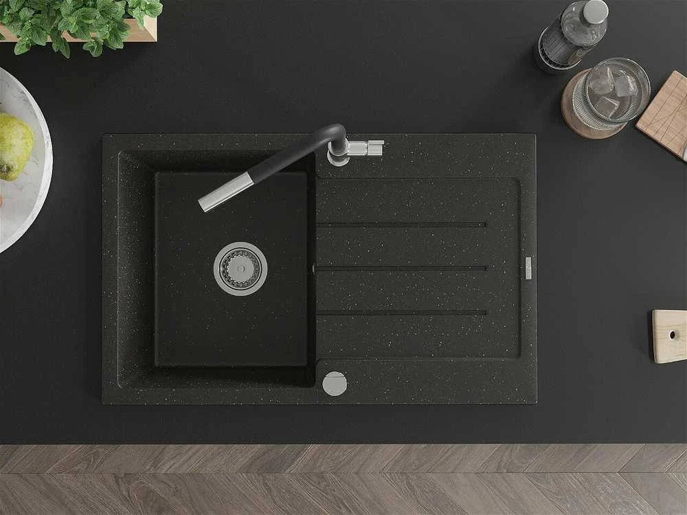 Granitinė virtuvinė plautuvė Mexen Bruno su maišytuvu ir sifonu, Metallic juodas/auksinis+Juodas/Chrome