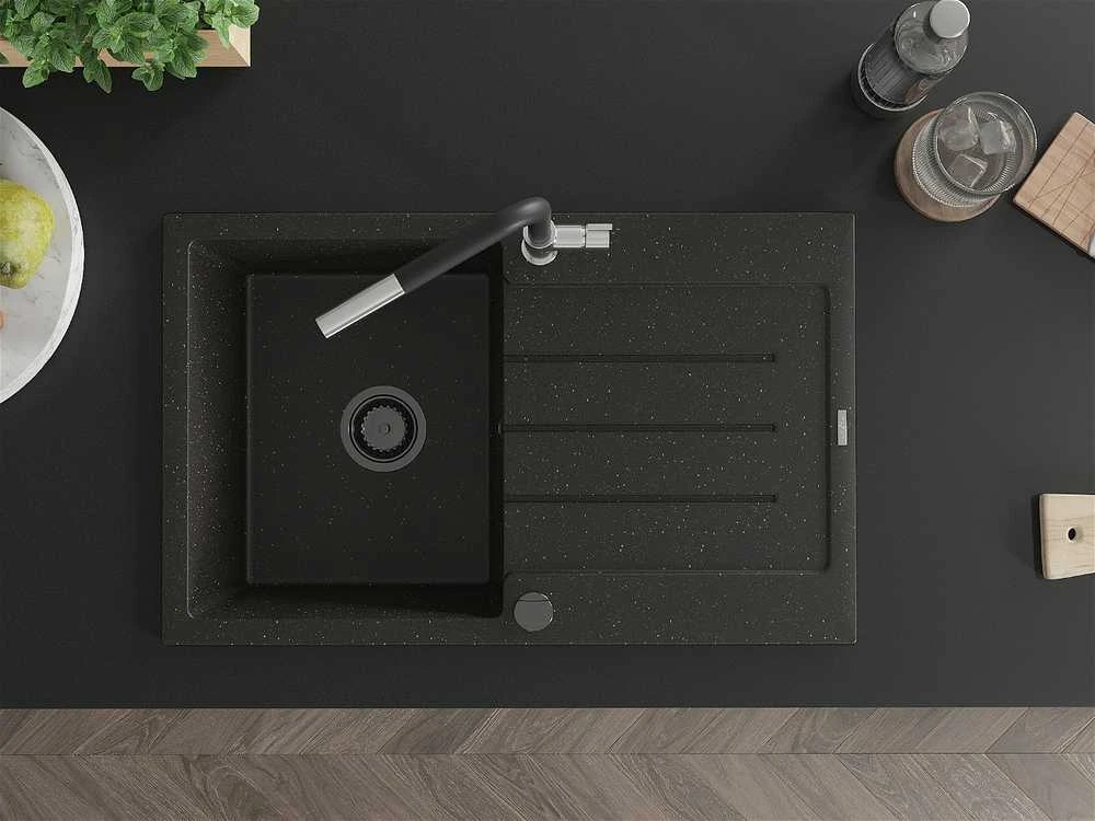 Granitinė virtuvinė plautuvė Mexen Bruno su maišytuvu ir sifonu, Metallic juodas/auksinis+Juodas/Chrome