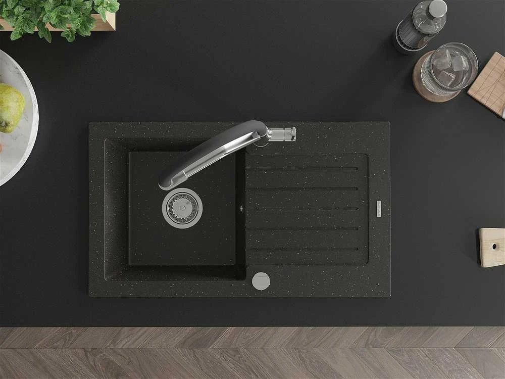 Granitinė virtuvinė plautuvė Mexen Pablo su maišytuvu ir sifonu, Metallic juodas/auksinis+Juodas/Chrome