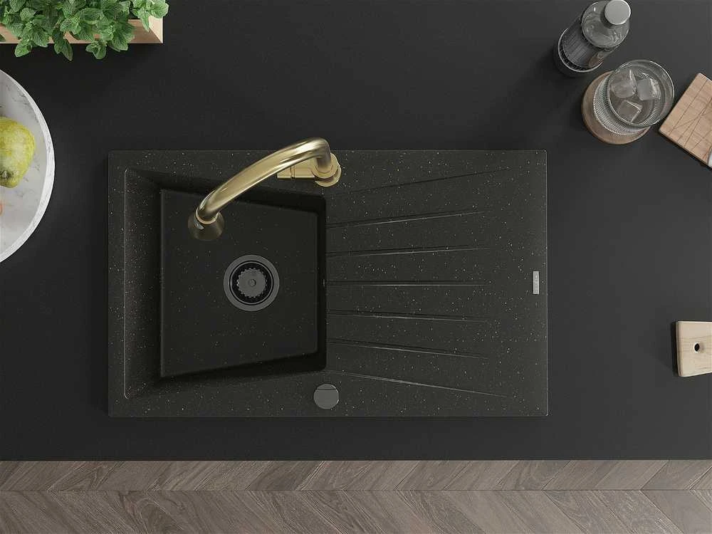 Granitinė virtuvinė plautuvė Mexen Cesar su maišytuvu ir sifonu, Metallic juodas/auksinis+Gold