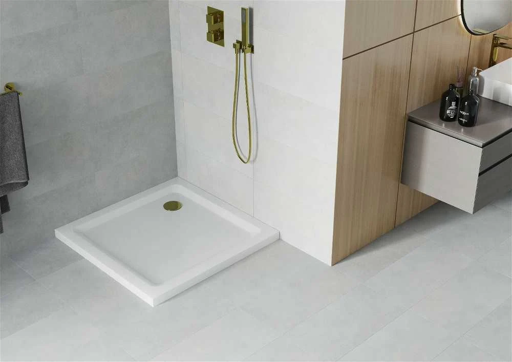 Kvadratinis dušo padėklas Mexen Flat Slim su sifonu, Baltas+Gold, 90 x 90 cm