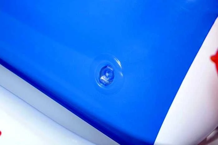BESTWAY Pripučiamas sportinis automobilis 110x75cm.