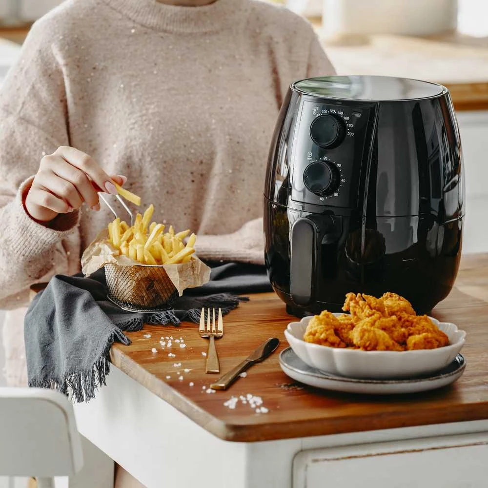 Gruzdintuvė Adler Airfryer orkaitė | AD 6312 | Galia 1600 W | Talpa 2,5 L | Konvekcija | Juodas