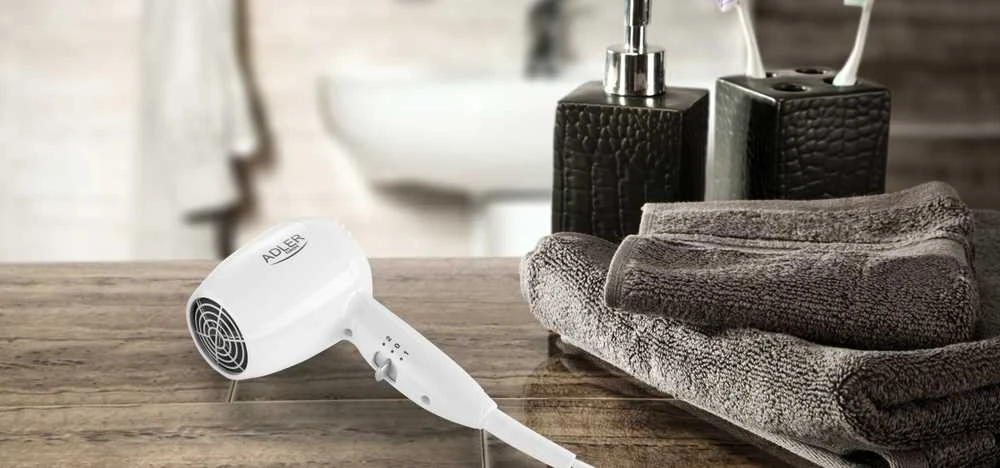 Adler | Plaukų džiovintuvas for hotel and swimming pool | AD 2252 | 1600 W | Number of temperature settings 2 | Baltas