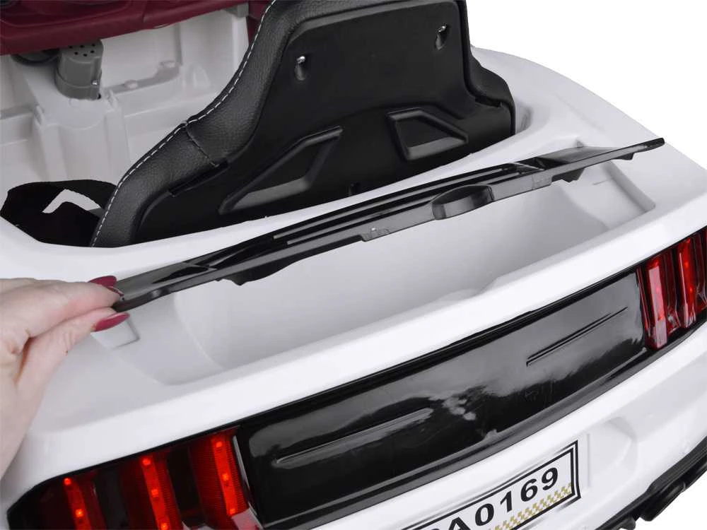 Akumuliatorinis sportinis kabrioletas vaikams Jokomisiada Mustang PA0169 | spalva: balta