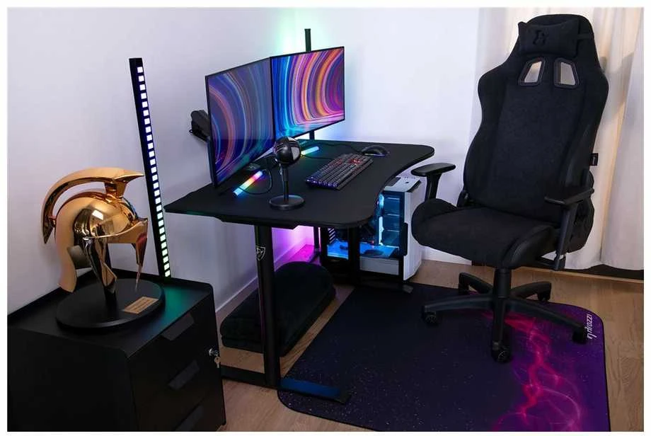 Kilimėlis Arozzi Gaming Desk | Arena Small | Pure Juodas
