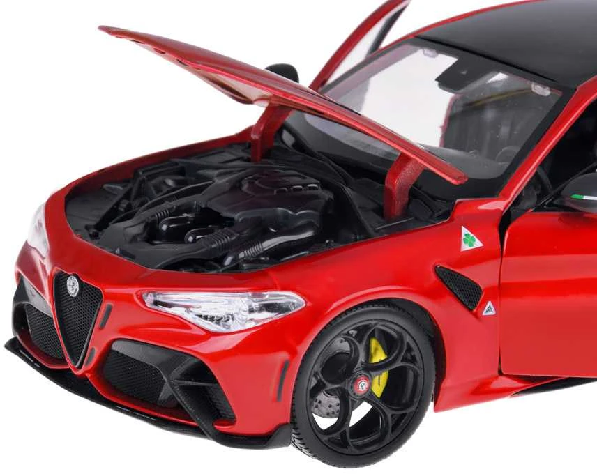 Bburago Jokomisiada Alfa Romeo Giulia GTAm Quadrifoglio licensed red 1:18 ZA5991 modelis