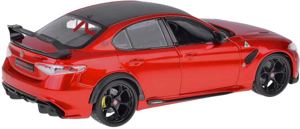 Bburago Jokomisiada Alfa Romeo Giulia GTAm Quadrifoglio licensed red 1:18 ZA5991 modelis