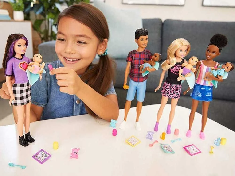 Barbie kapitono lėlių auklė + kūdikių aksesuarai GRP11 ZA5084