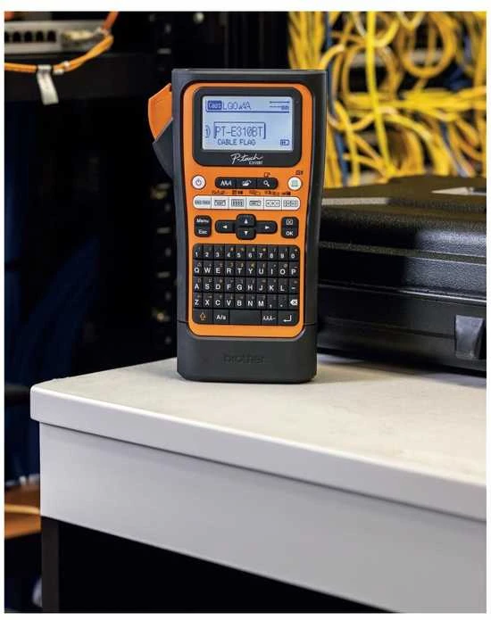 Brother PT-E310BTVP Pro | Thermal | Label Spausdintuvas | Oranžinis/Juodas