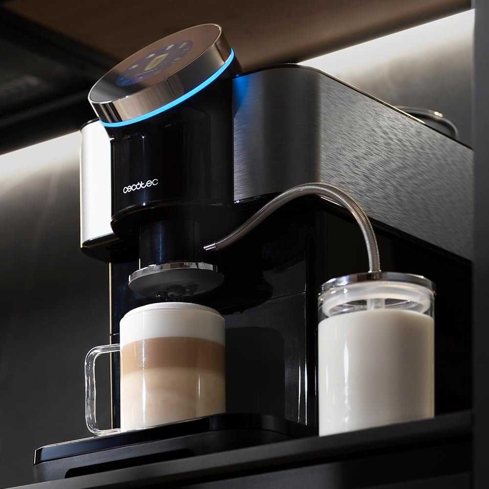 Kavos aparatas Cecotec | Cremmaet Spin | Slėgis 19 bar | Su pieno plakikliu | Super-automatinis | 1450 W