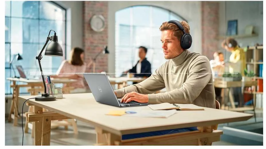 Dell Premier Belaidės ANC ausinės – WL7024