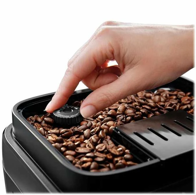 Kavos aparatas Delonghi | | ECAM 290.42.TB Magnifica Evo | Slėgis 15 bar | Su pieno plakikliu | Automatinis | 1450 W | Sidabrinis/Juodas
