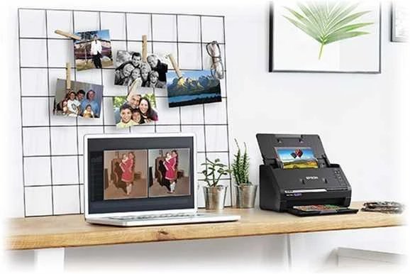 Skeneris EPSON FastFoto FF-680W scanner