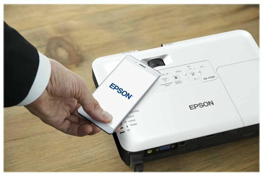 Projektorius EPSON EB-1795F 3LCD full HD ultramobile projector 1920x1080 16:9 3200 lumen 1W speaker
