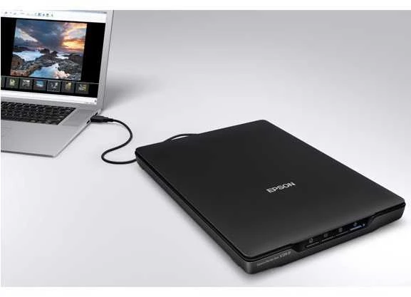Epson „Perfection“ V39II A4 formato plokščio paviršiaus nuotraukų ir dokumentų skaitytuvas su stovu