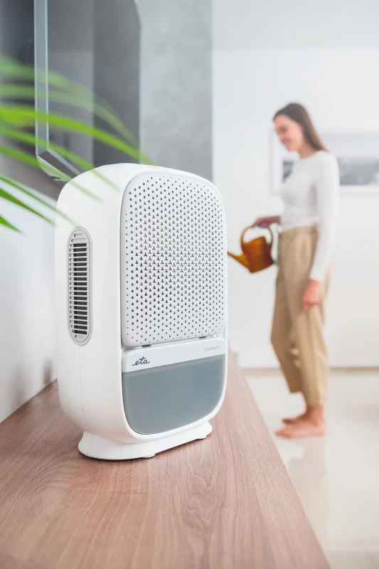 Drėkintuvas ETA | Oro sausintuvas | ETA163090000 Comfort | Galia 60 W | Tinka iki 62 m³ patalpoms | Tinka iki 25 m² patalpoms | Vanduo bako talpa 1,2 l | Baltas