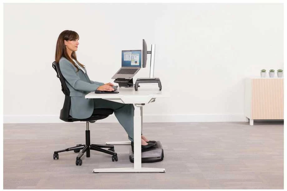 Fellowes | Foot Support Breyta | Juodas
