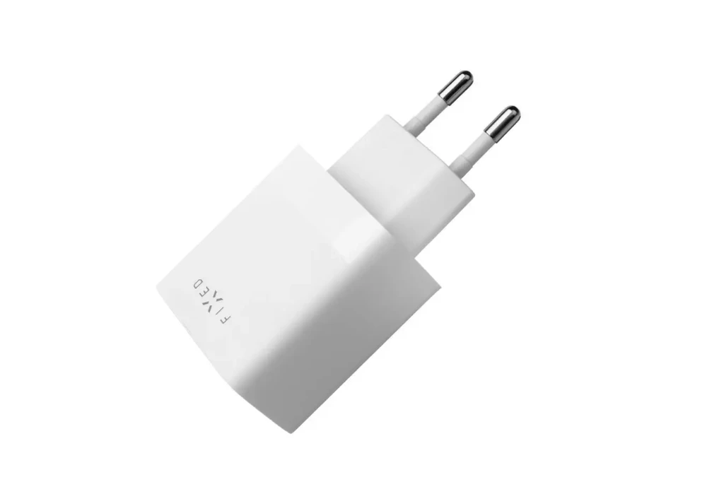 Fixed Fiksuotas | Dvigubas USB kelioninis įkroviklis 17 W ir USB/USB-C laidas | FIXC17N-2UC-WH