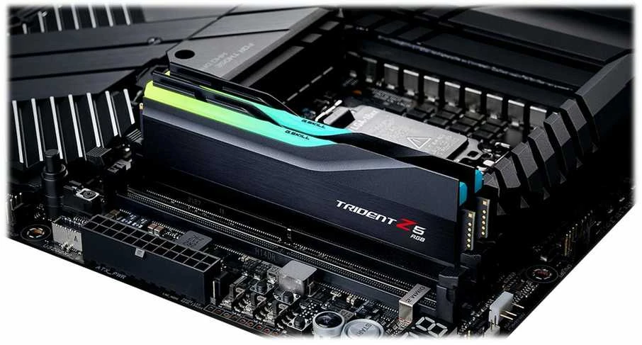 RAM G.Skill | Trident Z5 RGB | 32 GB | DDR5 | 5600 MHz | PC/serveris | Registered No | ECC No