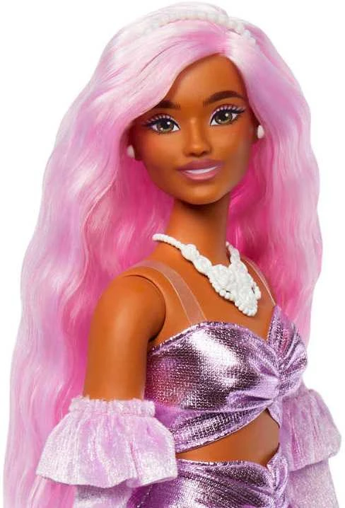 Mattel BARBIE DELUXE FASHIONISTAS lėlė rožiniais plaukais (HYV25)