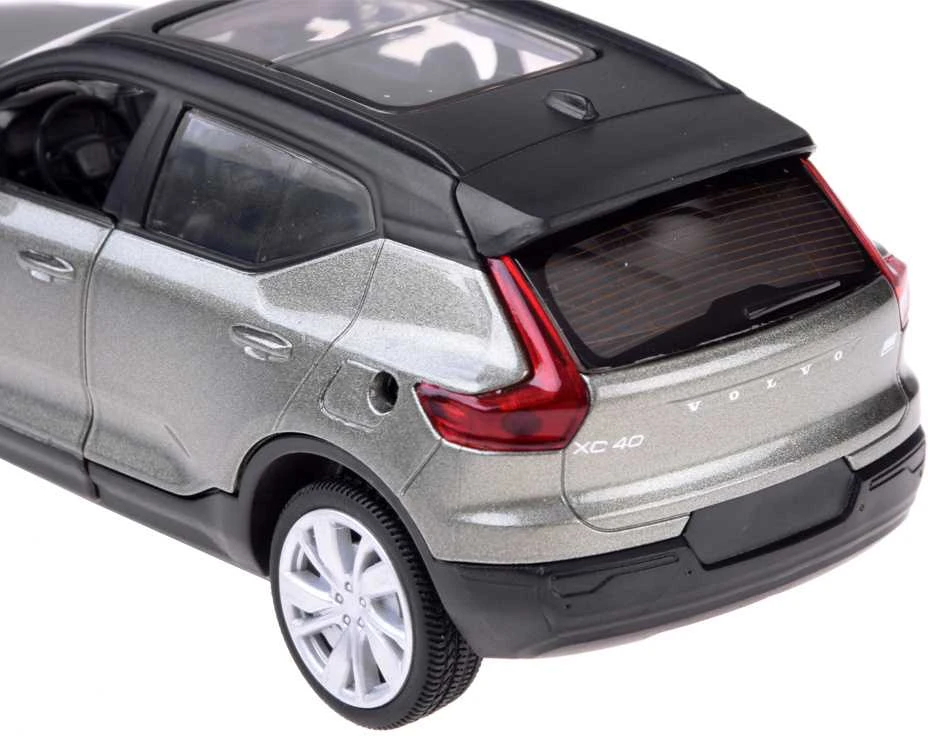 Jokomisiada Metalinis automobilis Elektrinis krosoveris Volvo XC40 garsai šviečia ZA5043