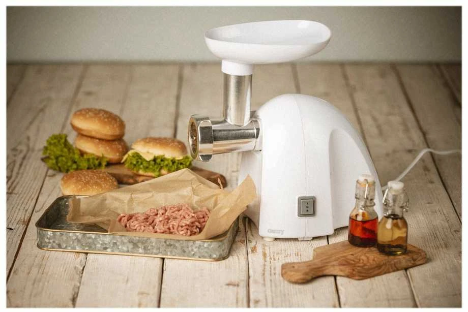 Mėsmalė Camry | CR 4802 | Baltas | 600-1500 W | Greičių skaičius 1 | Middle size sieve, mince sieve, poppy sieve, plunger, sausage filler, vegatable attachment.